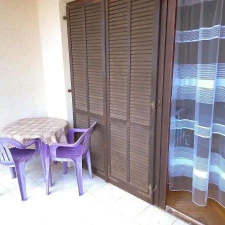Nikola Apartament