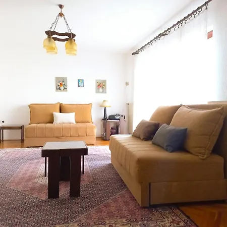 Apartment Nikola *