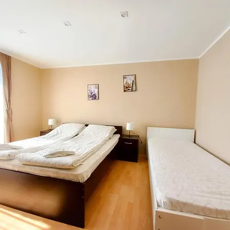 Nikola Apartment